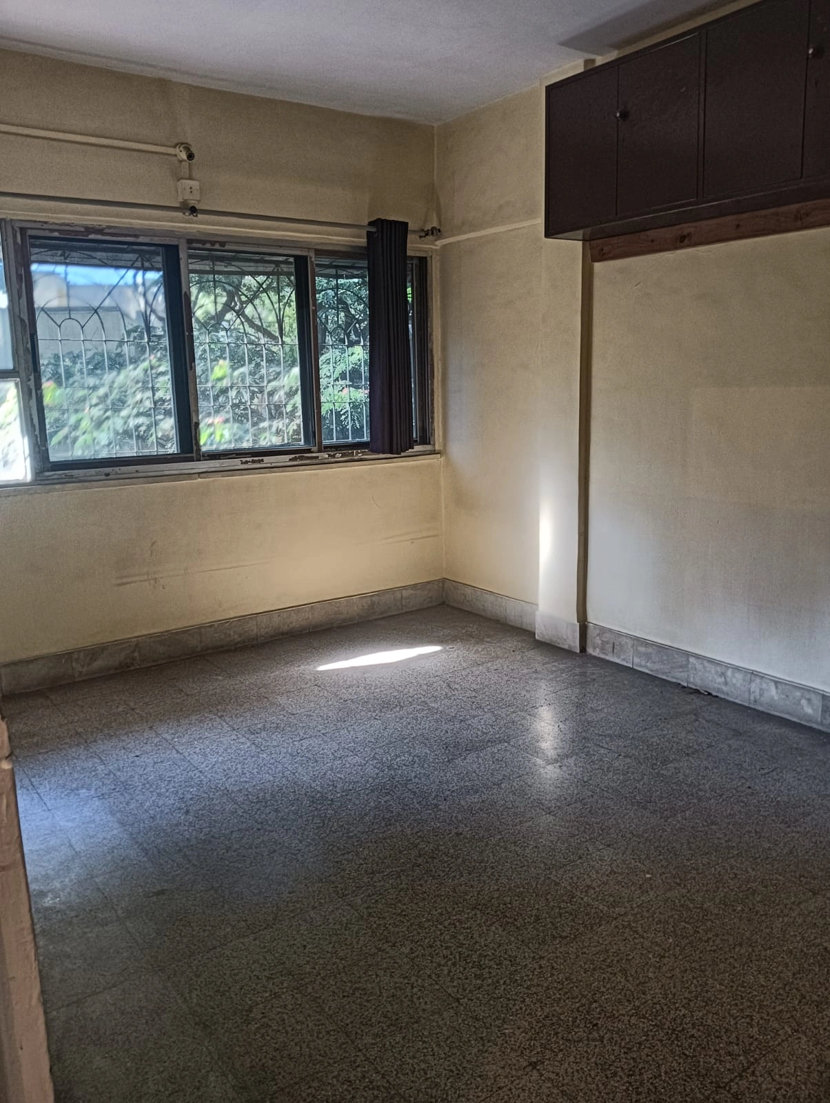 2 BHK Flat for Rent in Goregaon East