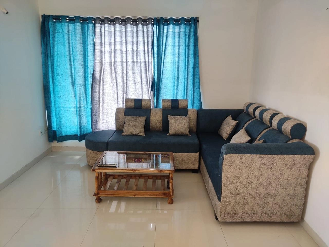 3 BHK Flat for PG in Goregaon East