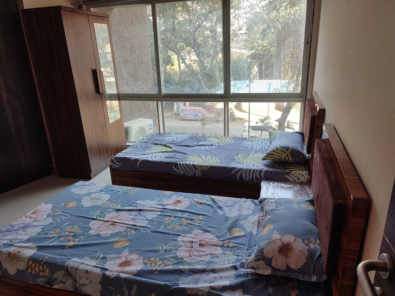 1 BHK Flat for PG in Goregaon West