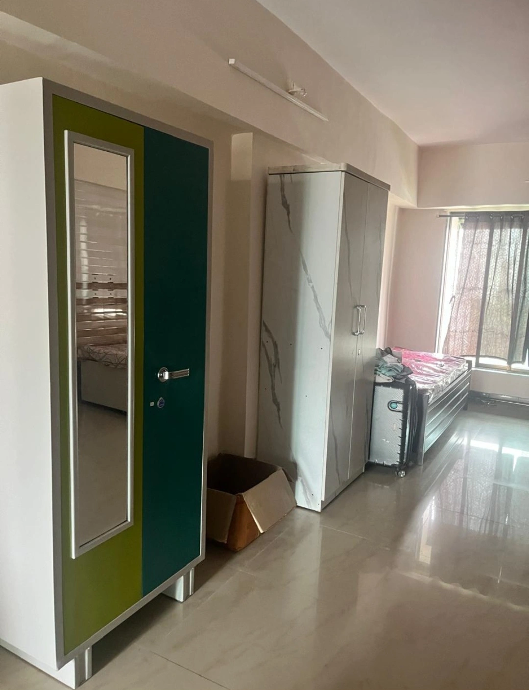 2 BHK Flat for PG in Goregaon West