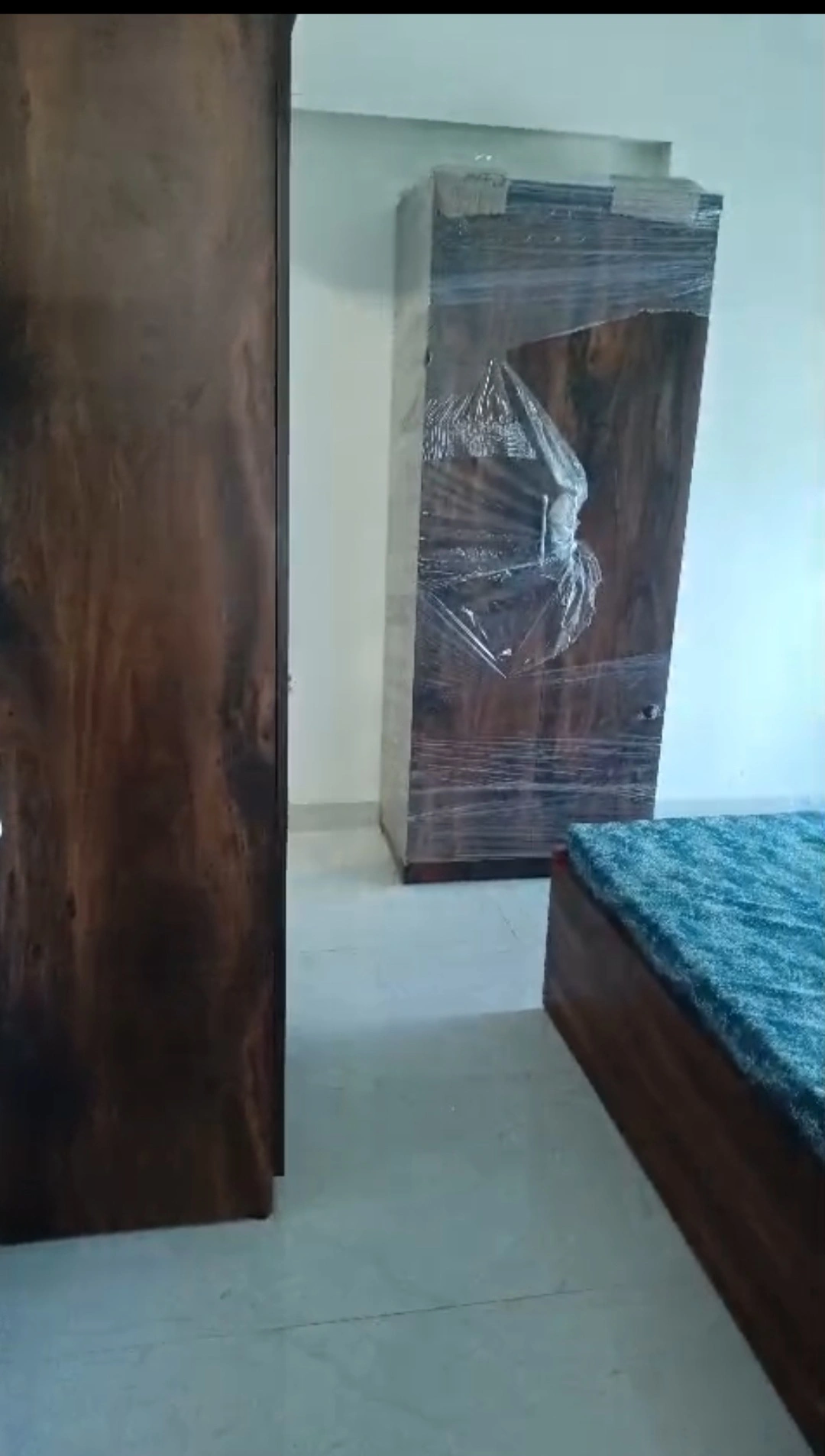 Single Room Boys only Flat for PG in DGS Tower, Malad West