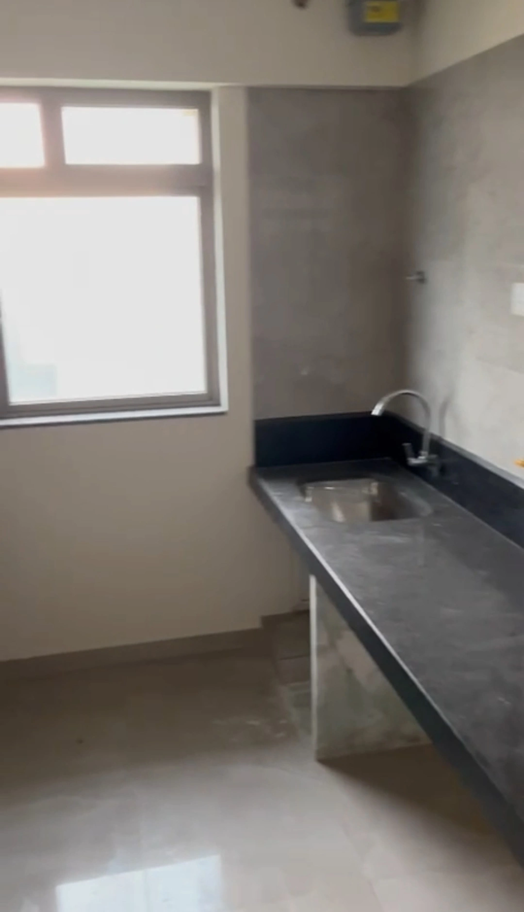 2 BHK Flat for Rent in Sheth , Malad West